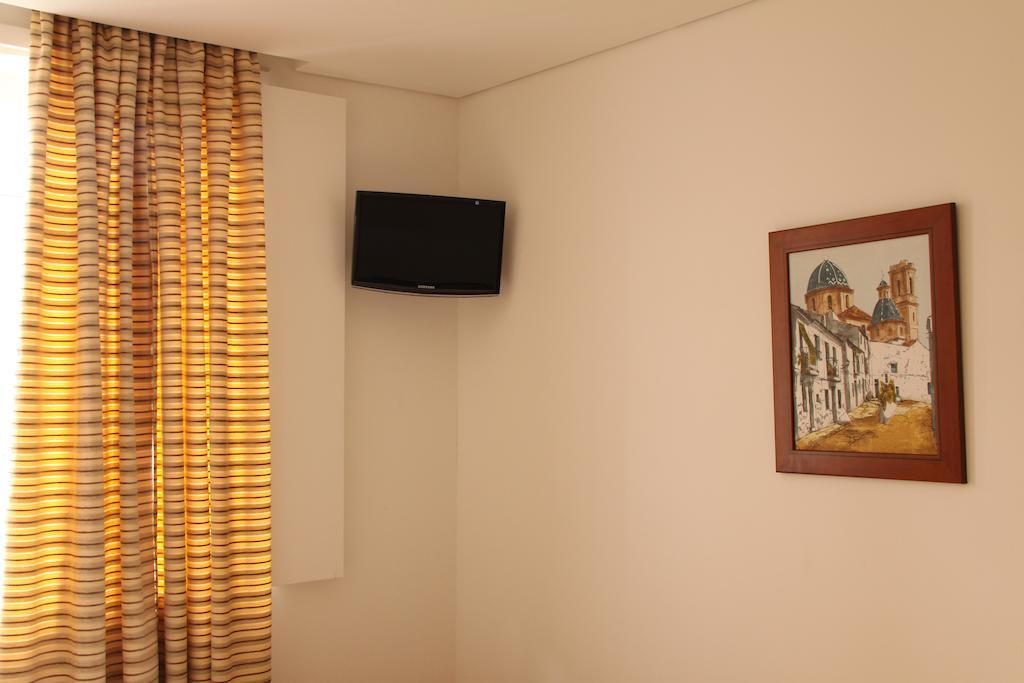 Hotel Zenite Angra do Heroísmo Quarto foto